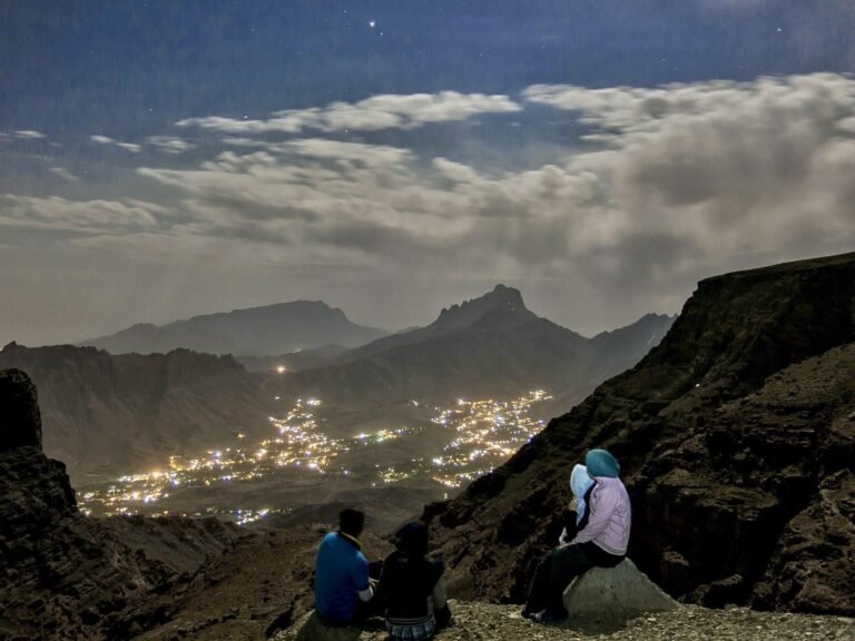 Full Moon Hike | هايك على ضوء القمر في جدة